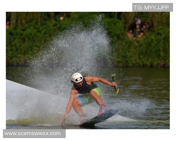 成都与西安极限运动队赛后复盘分析团队配合与战术执行的关键要素 成都与西安极限运动队赛后复盘分析团队配合与战术执行的关键要素