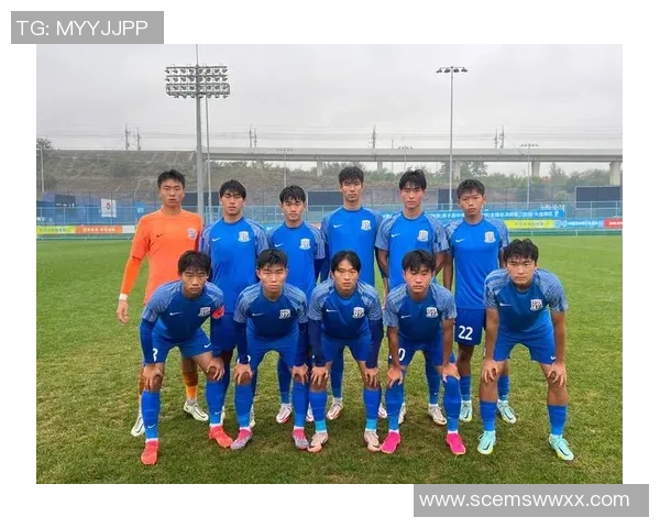 足球明星青训年龄揭秘：从小球员到职业巨星的成长之路